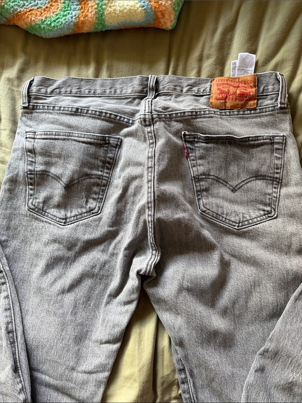 Levi's Men's Light Gray Slim Straight Jeans